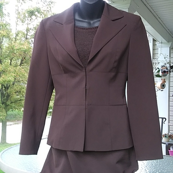 Bebe mini skirt,suit, chocolate brown. Sz.4 - Picture 3 of 9